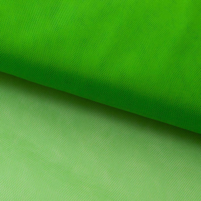 Фатин матовый 16-146, 12 гр/м2, шир.300см, цвет зелёный - купить в Артеме. Цена 112.70 руб.