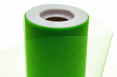 Фатин в шпульках 16-146, 10 гр/м2, шир. 15 см (в нам. 25+/-1 м), цвет зелёный - купить в Артеме. Цена: 100.69 руб.